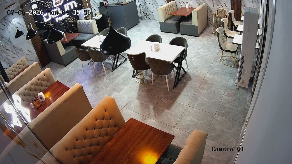 Kafe va restoranlar uchun 5 juft yumshoq mebel va 8 ta yumshoq stul