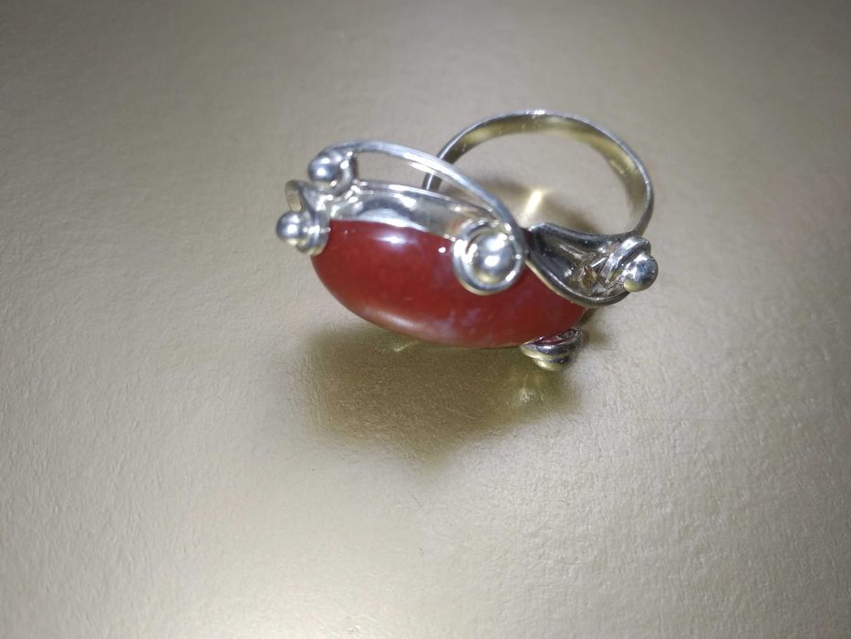 Эксклюзивное серебряное кольцо с СЕРДОЛИК ом