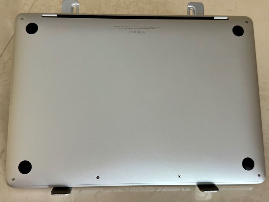  MacBook Pro M1 256 GB