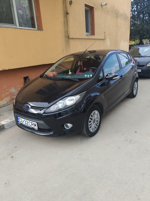 Ford Fiesta an 2012. Diesel consum 4 la suta