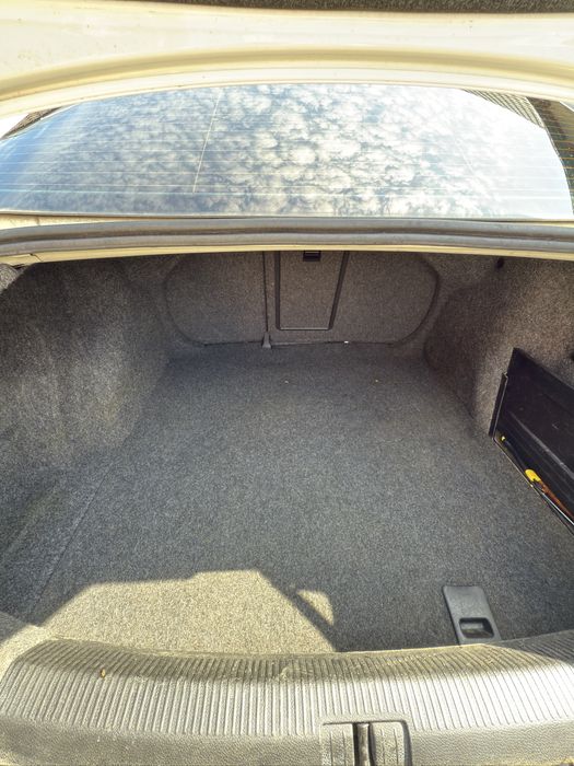 2009 Wolkswagen  JETTA  2.0 TDI