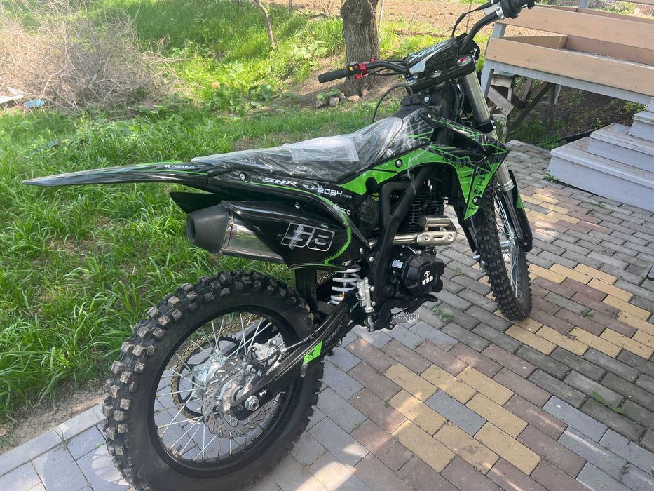 Мотоцикл Xinguizun SHR-3 (300 кубов)