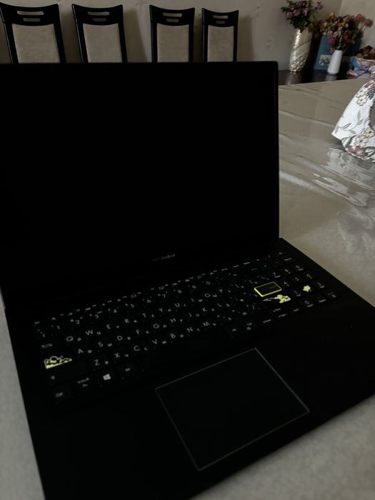 Срочный торг!! ASUS Vivobook X513EA