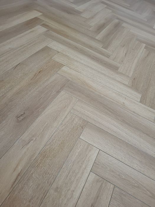 Укладка ламината и налевной пол