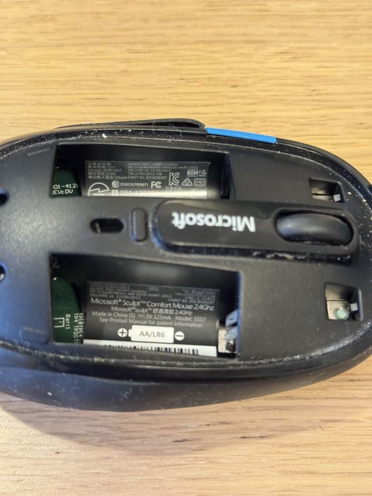 Lot 4 mouse wireless bluetooth/usb