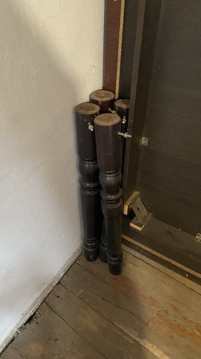 Продам стол в хорошем состоянии