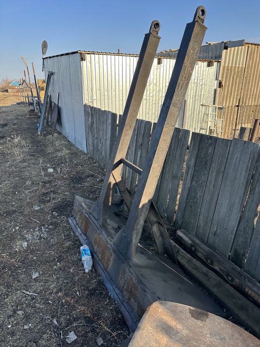 Продам Эксковатор Мтз