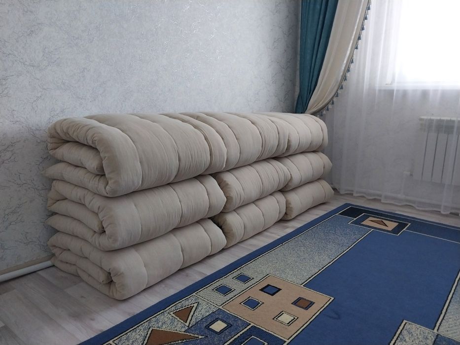 Қонақ көрпе сатылат