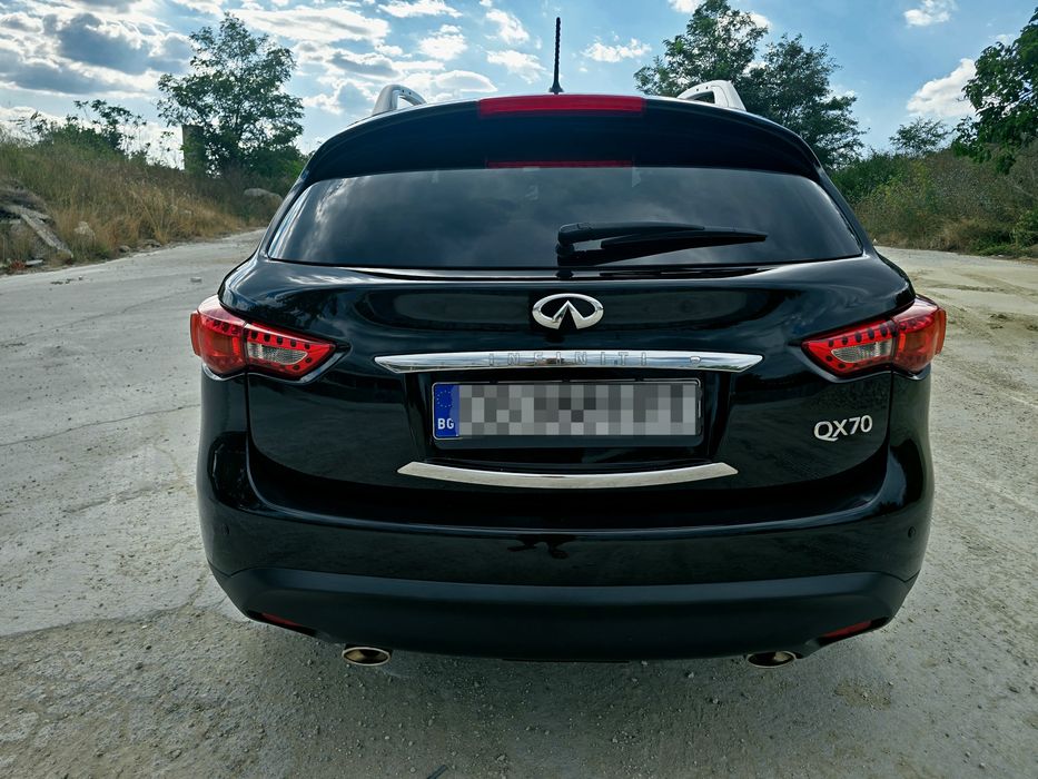 Mercedes S350 2010 facelift w221 / Infiniti qx70 3.7 v6 2014