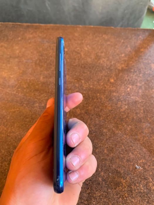 Vand sau schimb honor 9 lite nu livrez!!