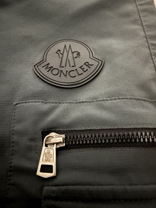 Cargo панталон moncler