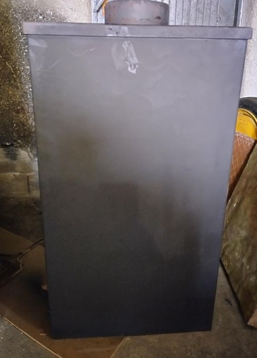 Камина на дърва и твърдо гориво