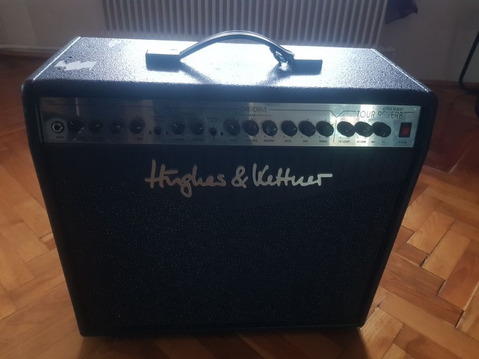 Vand combo chitara Hughes &Ketner 100 w