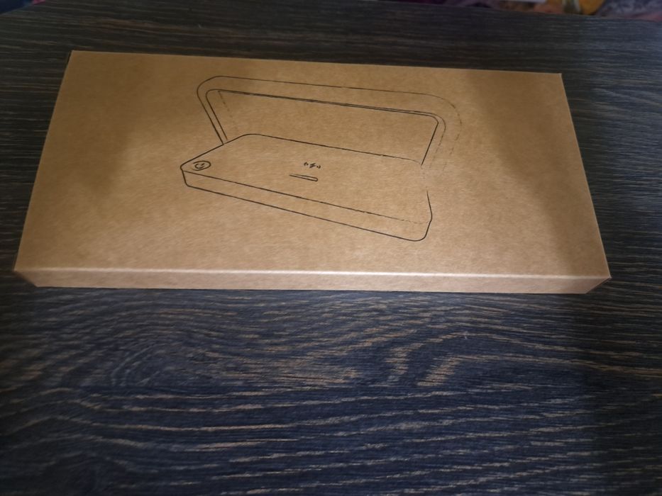 Lampi cu incarcare wireless ptr telefon