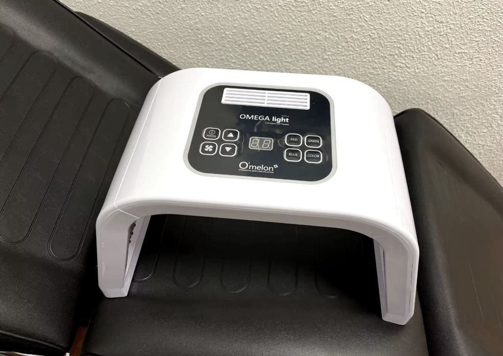 Фотон Терапия С LED Светлини