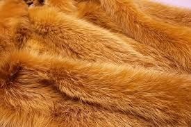 Шкуры лиса  натуральные.