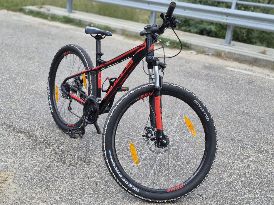 Vând bicicleta Bulls