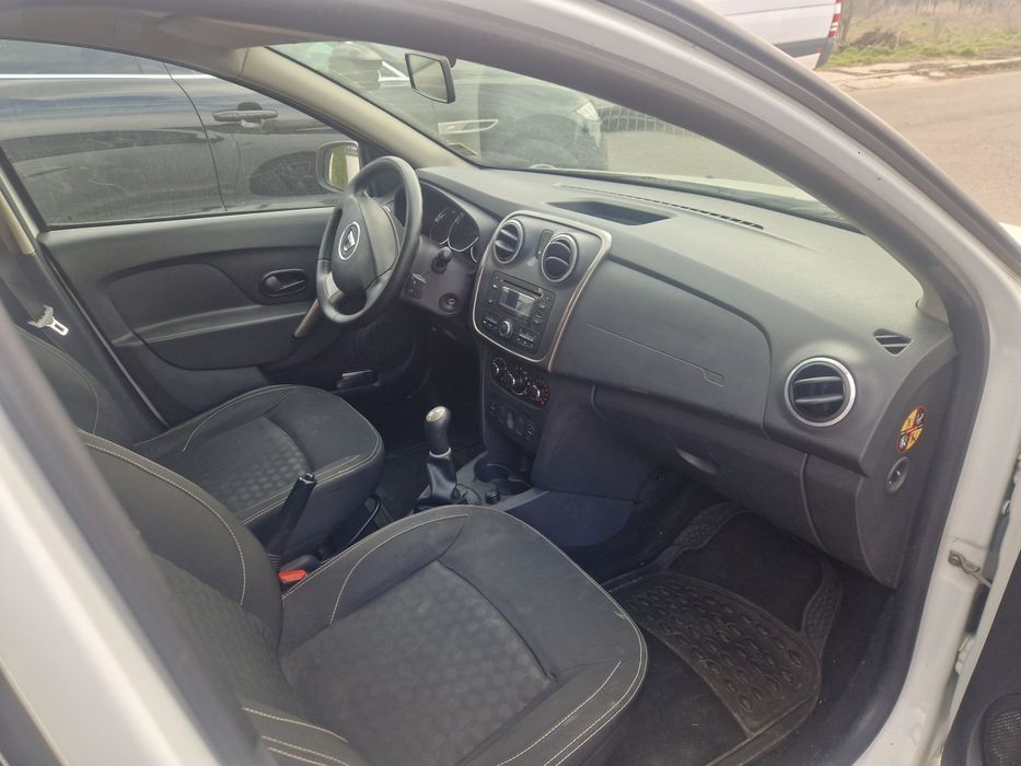 Proprietar, vând Dacia Sandero 1, 2