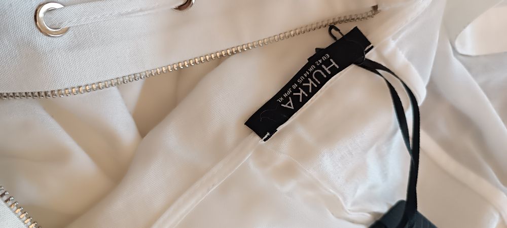 Продам новое платье