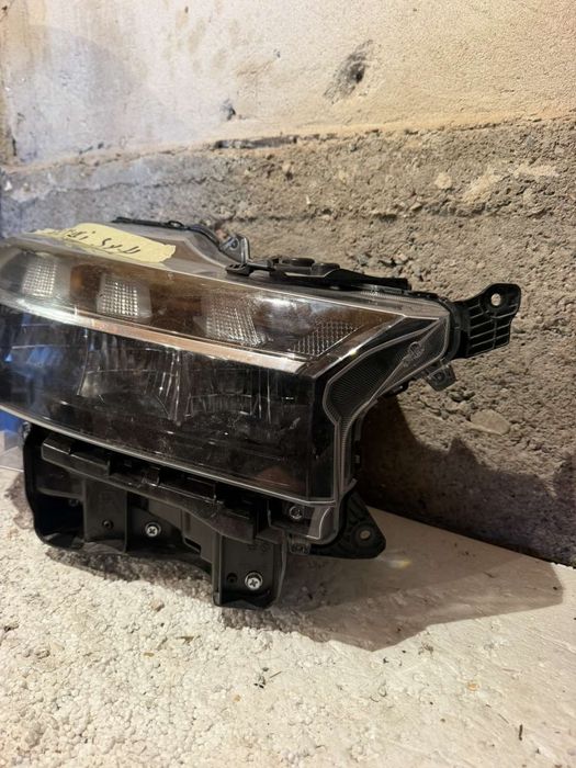 Оргинален фар Suzuki SX4 S Cross Scross година 2022 2023 2024 Full Led