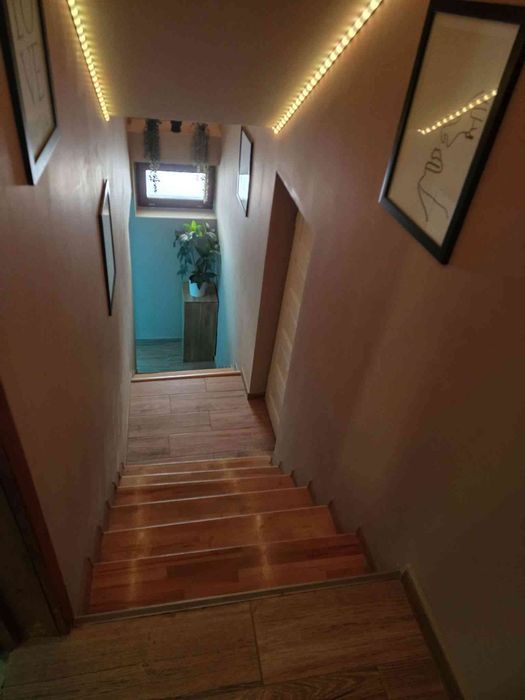 Vand casa in centru