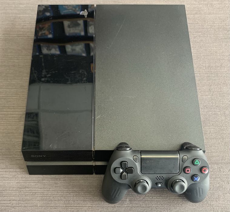 PS4, Playstation 4  500 GB - 130.38€ (255.00 лв)