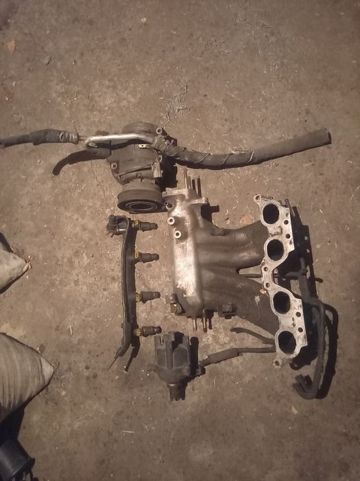 Запчасти тайота калдина