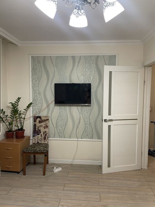 Продам телевизор 35тыс