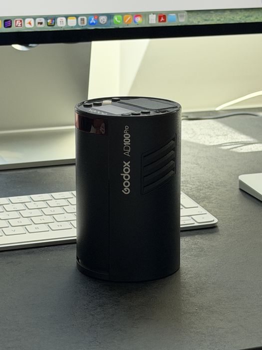 Blit portabil Godox AD100 PRO