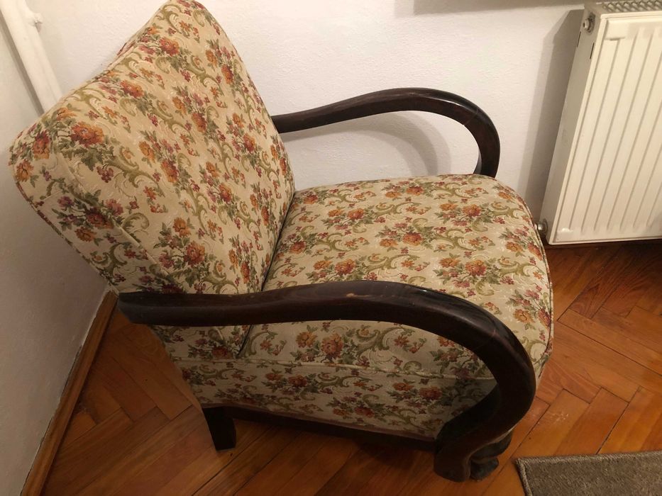 vand 2 buc fotolii 200 ron/buc.