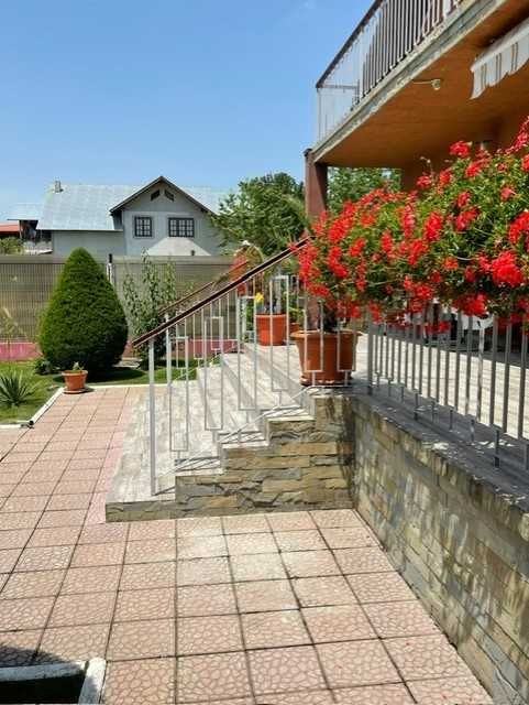 Imobil Baicoi cartier Ciresi