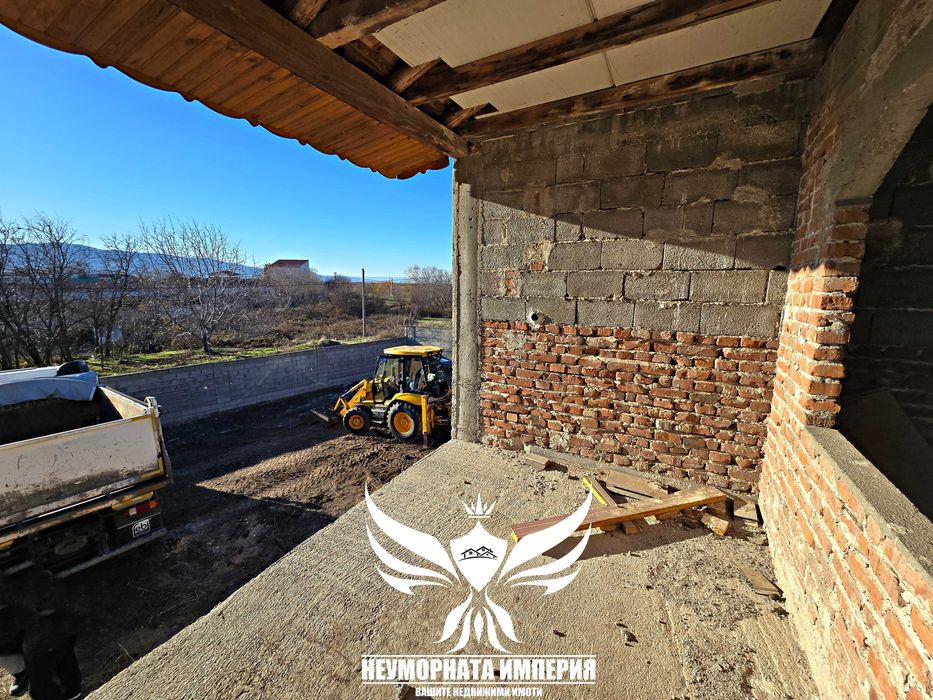 Продавам промишлен склад/цех/сграда 280РЗП парцел 1641кв село Болярци