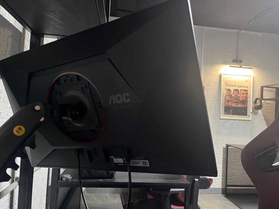 монитор AOC 300hz 2560x1440 IPS