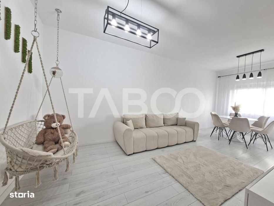 Apartament modern de inchiriat 2 camere balcon Mandra Sibiu — fotografia 1