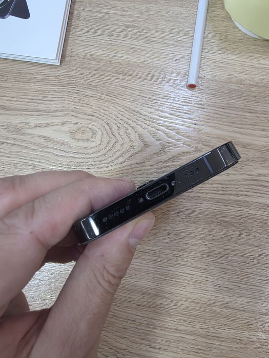 Продам iphone 14 pro 256