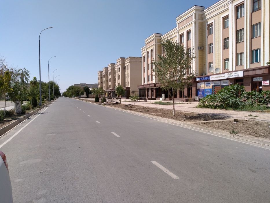 Продаётся магазин или задаётся в аренду в центре города