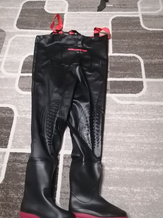 Комбинезон для рыбалки