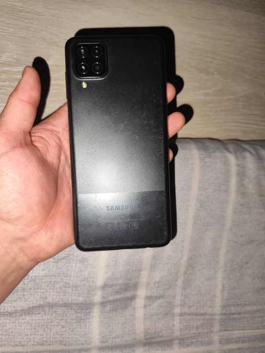 Самсунг а12 идеал