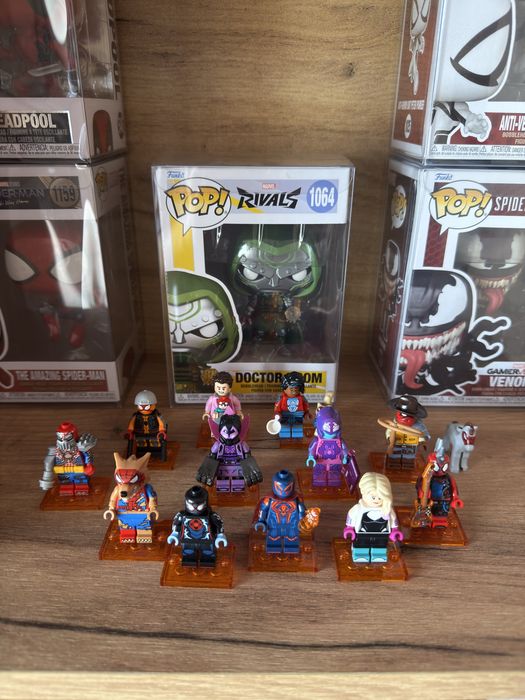 Lego Spider man minifigures