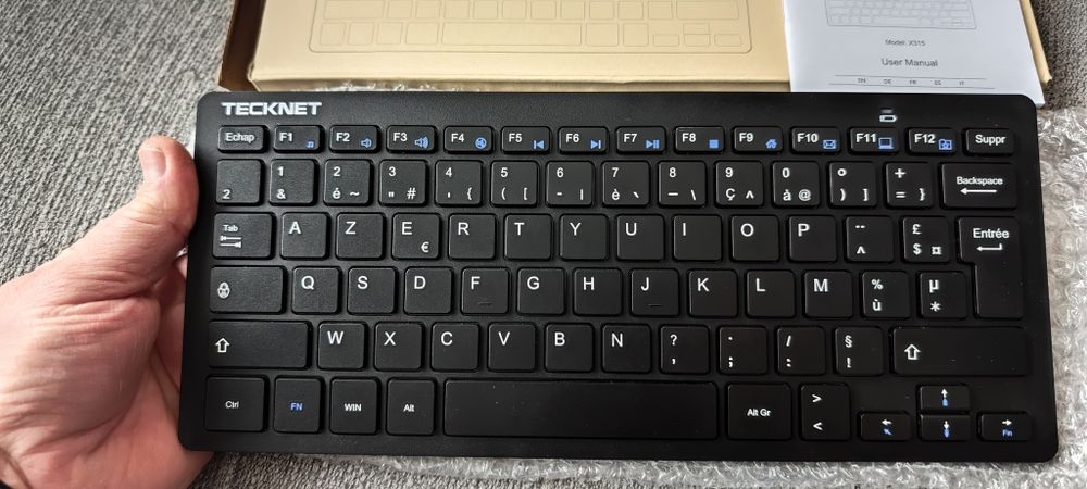 Mini tastatura wireless neagra