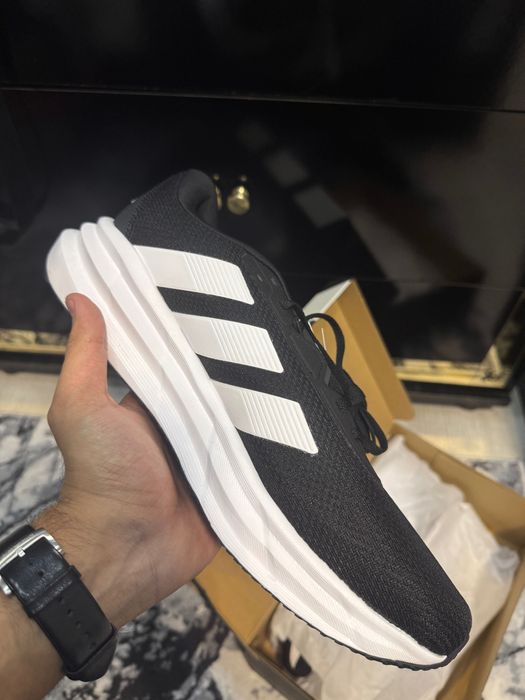 Оригинални Обувки