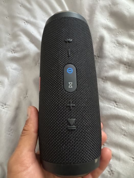 Boxa jbl charge 3 cu defect
