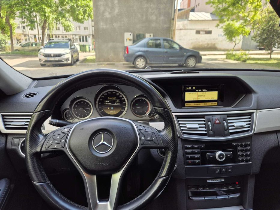Mercedes-Benz E 200 CDI Blue Efficiency, model Avantgarde