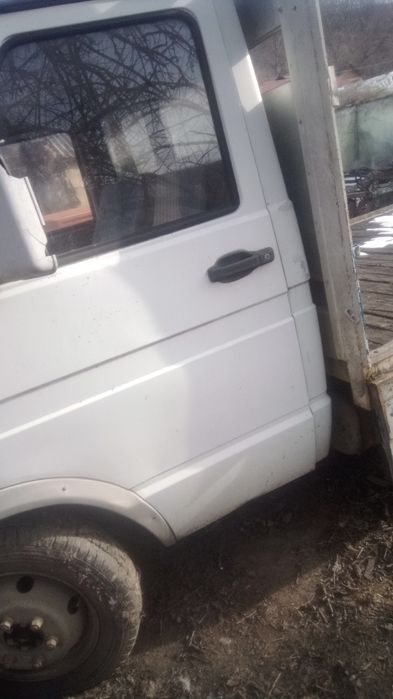 Camion Iveco daily 35-8 ne basculabil