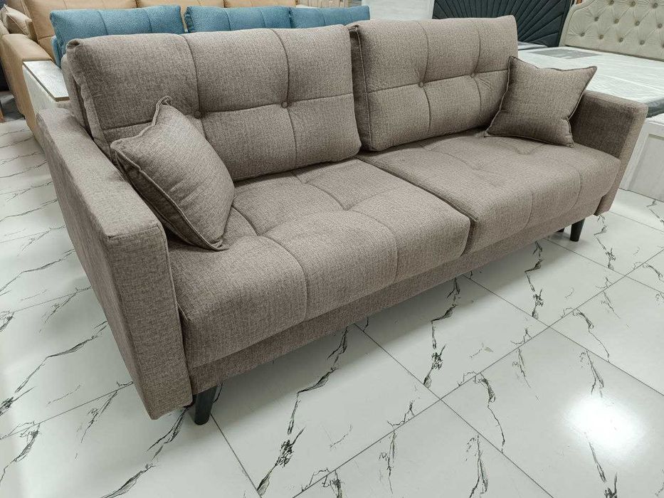 Комфортный диван раскладной на высоких ножках