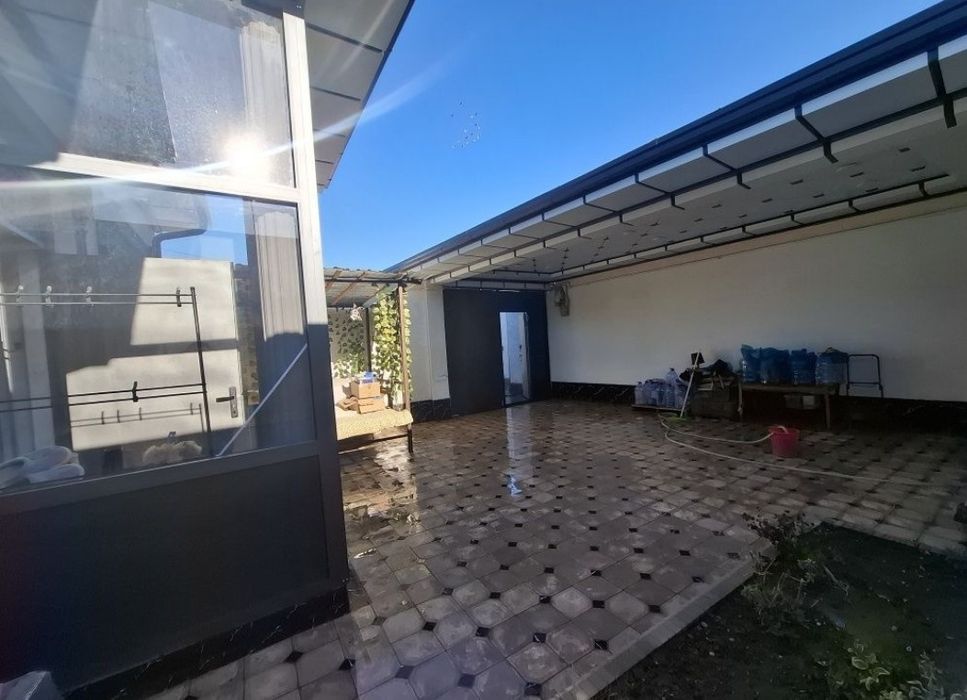 Срочно сотаман участка 1,6 соток 5 хона Бектемир тумани