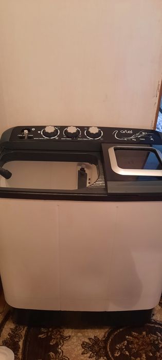 Полуавтомат б/у на запчасти стирка работает отжим не работает