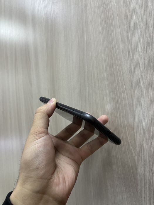 Продам Айфон 11 128GB 77%