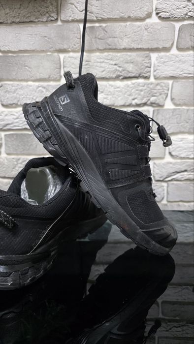 Оригинальные кроссы Salomon