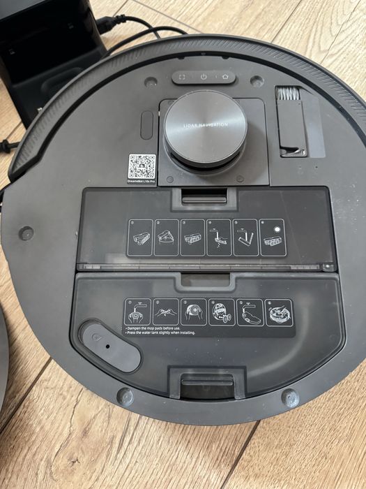 Продам Робот-пылесос DREAME L10s Pro черный